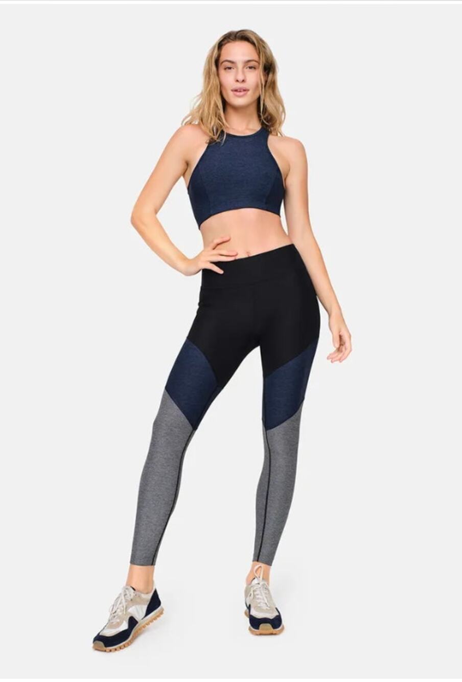 OUTDOOR VOICES Springs 7/8 Leggings in Black, Navy & Graphite // S